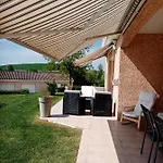 L Escapade Bed & Breakfast 3*