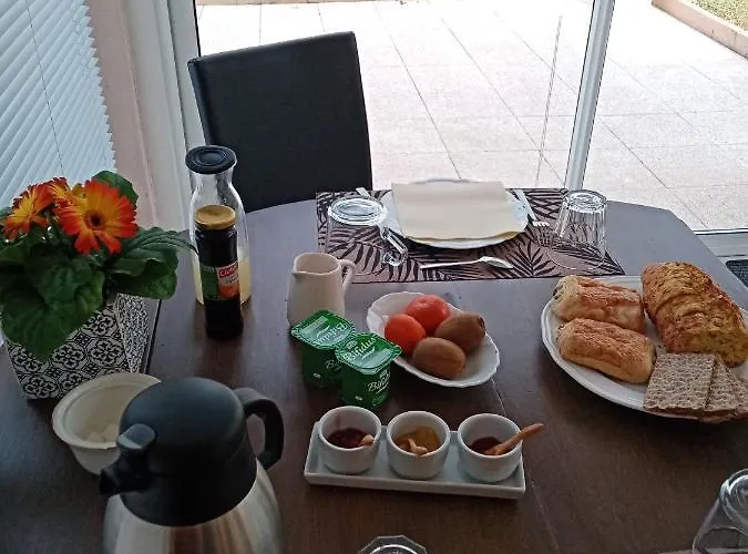 Frühstückspension L Escapade 3*